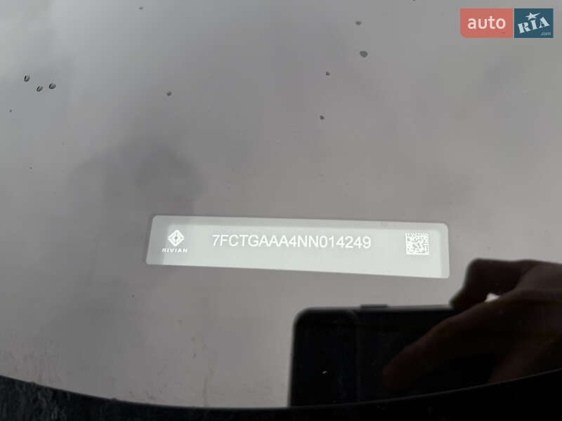 Пікап Rivian R1T 2022 в Львові