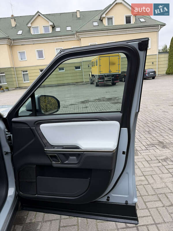 Пікап Rivian R1T 2022 в Львові