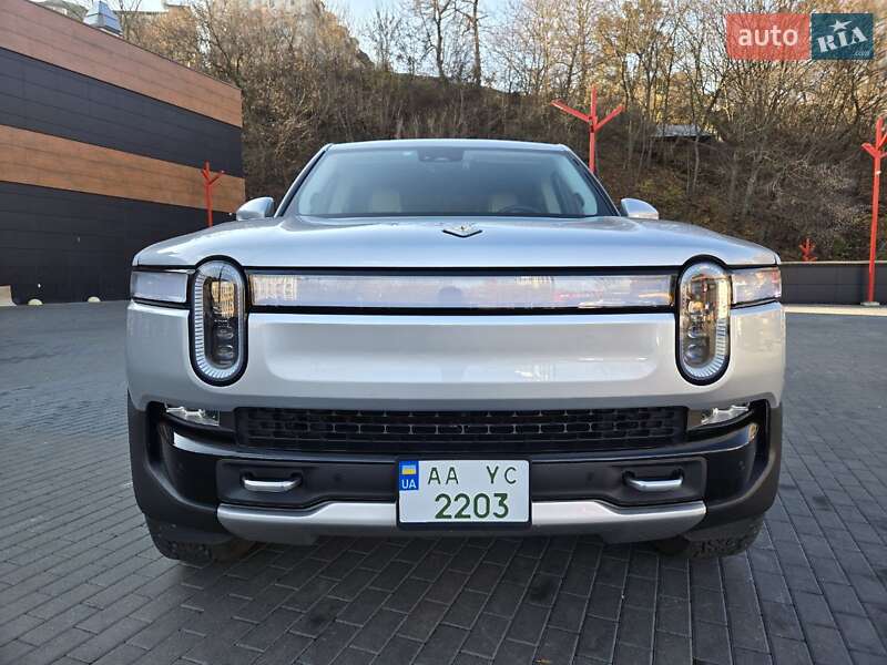 Пікап Rivian R1T 2022 в Києві