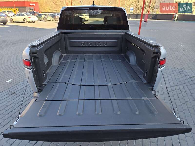 Пікап Rivian R1T 2022 в Києві