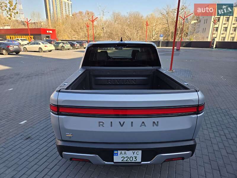 Пікап Rivian R1T 2022 в Києві