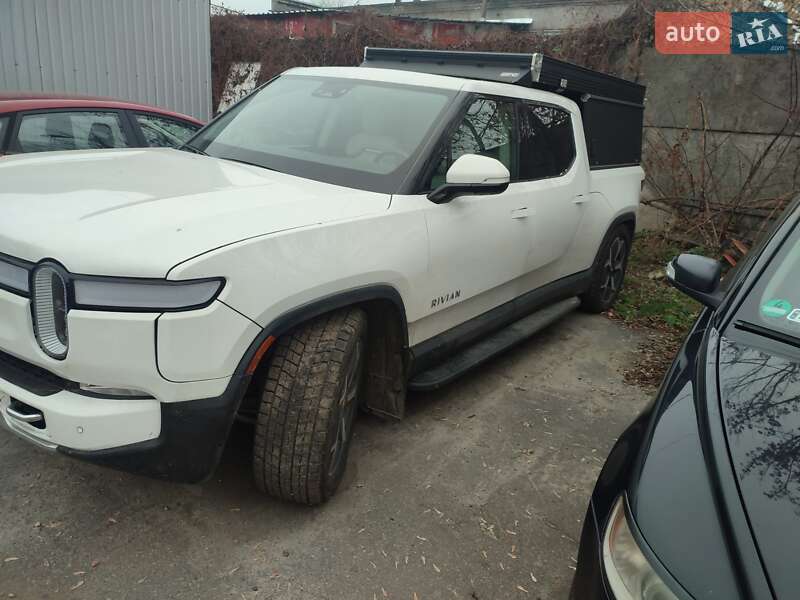 Пикап Rivian R1T 2023 в Киеве