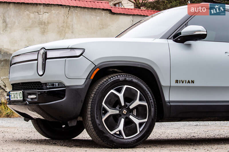 Пикап Rivian R1T 2023 в Львове