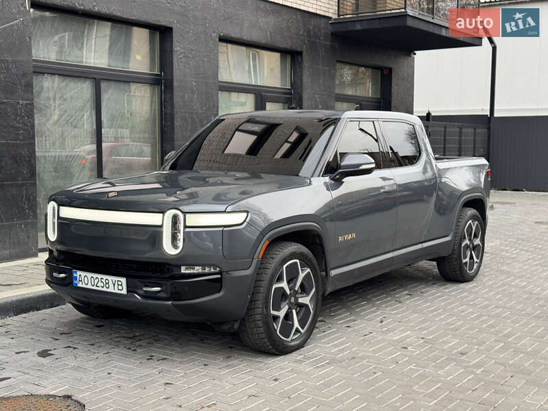 Внедорожник / Кроссовер Rivian R1T 2023 в Ужгороде