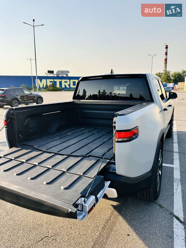 Пикап Rivian R1T 2024 в Днепре