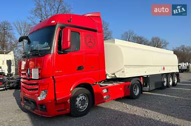 Цистерна полуприцеп Rohr Rohr 2003 в Днепре