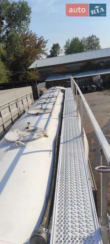 Цистерна напівпричіп Rohr TAL-AL-36 1999 в Києві