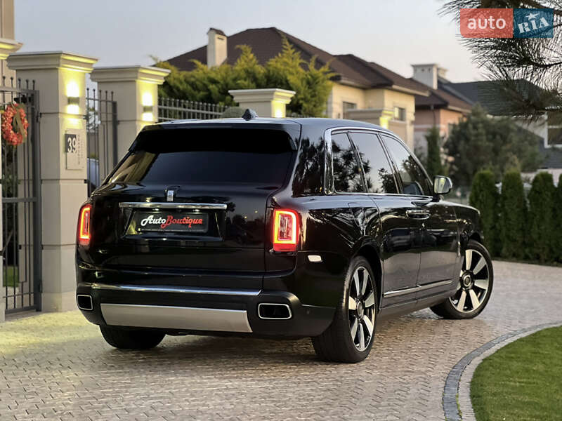 Внедорожник / Кроссовер Rolls-Royce Cullinan 2019 в Одессе