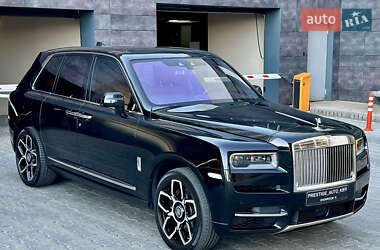 Внедорожник / Кроссовер Rolls-Royce Cullinan 2019 в 