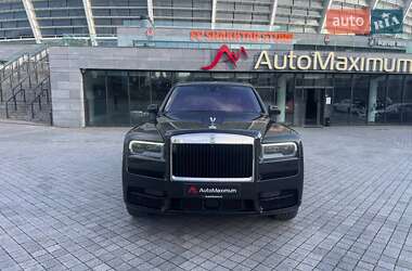 Позашляховик / Кросовер Rolls-Royce Cullinan 2020 в 