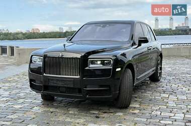 Внедорожник / Кроссовер Rolls-Royce Cullinan 2021 в 