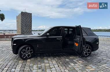 Внедорожник / Кроссовер Rolls-Royce Cullinan 2021 в 