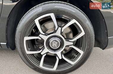 Внедорожник / Кроссовер Rolls-Royce Cullinan 2022 в 