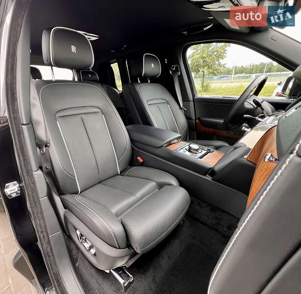 Внедорожник / Кроссовер Rolls-Royce Cullinan 2022 в Киеве