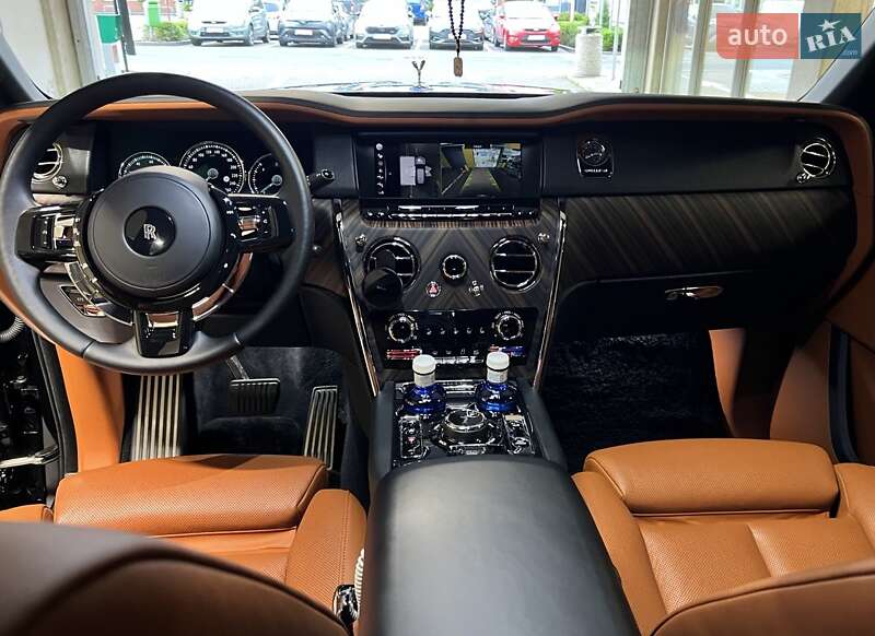 Внедорожник / Кроссовер Rolls-Royce Cullinan 2019 в Одессе