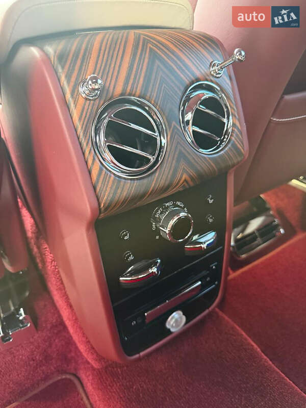 Внедорожник / Кроссовер Rolls-Royce Cullinan 2019 в Киеве