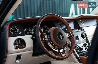 Внедорожник / Кроссовер Rolls-Royce Cullinan 2019 в 