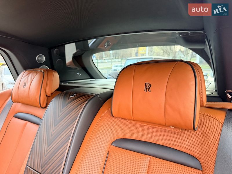 Внедорожник / Кроссовер Rolls-Royce Cullinan 2019 в Киеве