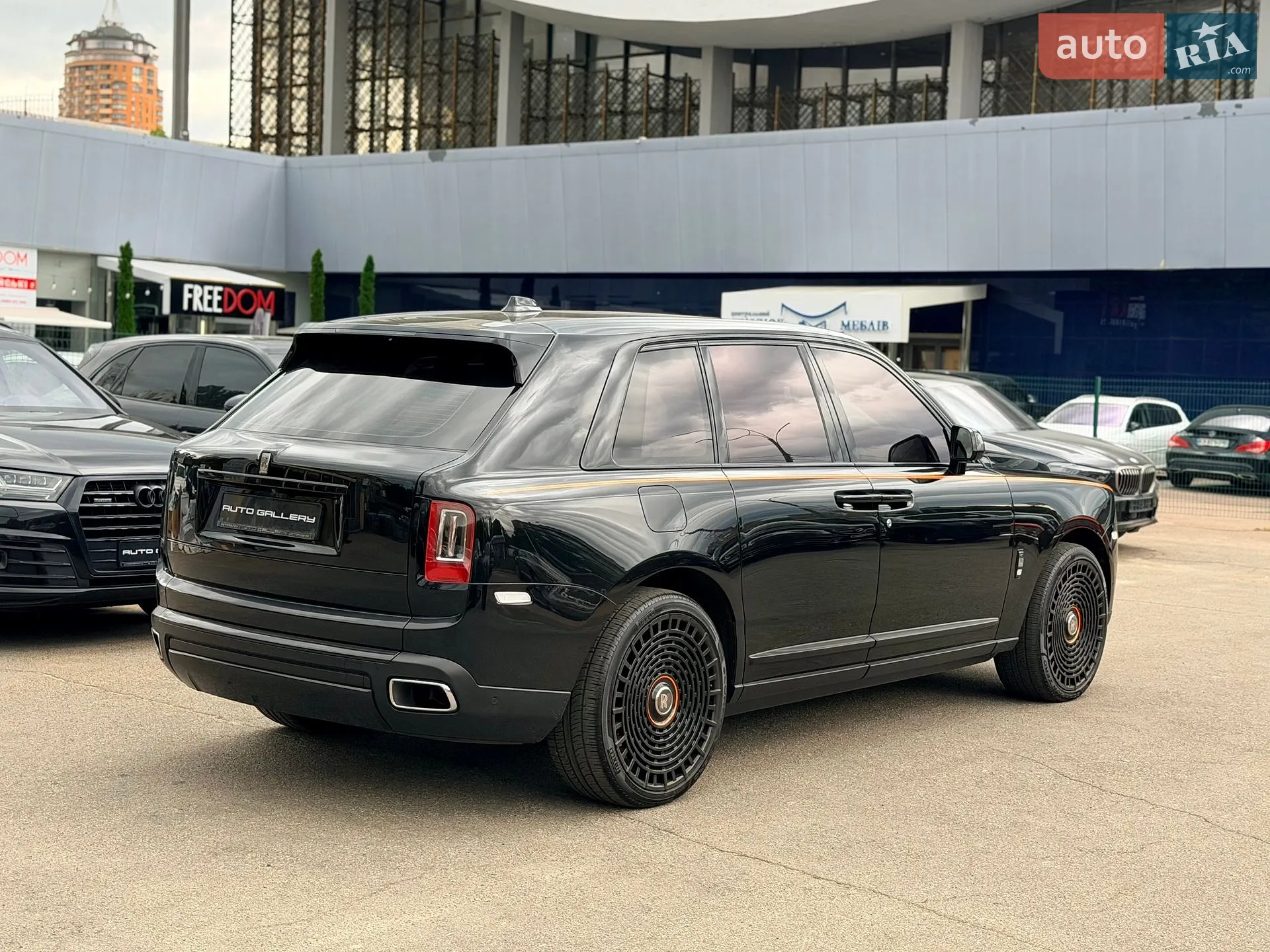 2019 Rolls-Royce Cullinan - мініатюра 10