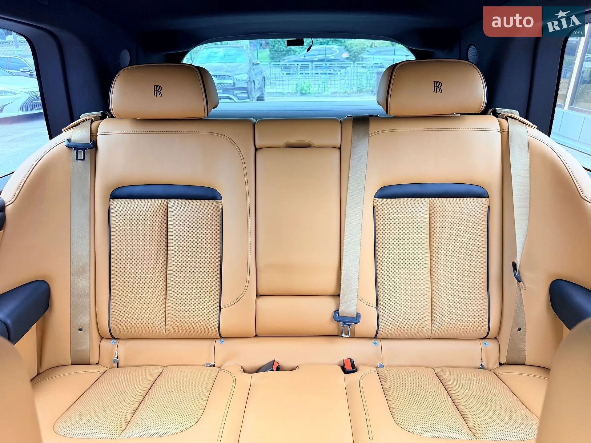 2019 Rolls-Royce Cullinan - мініатюра 27