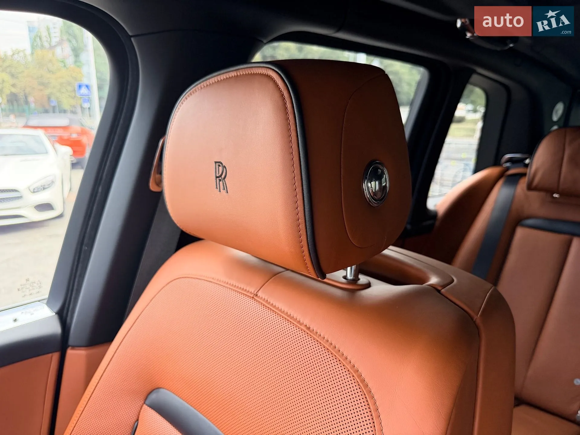 2019 Rolls-Royce Cullinan - мініатюра 56