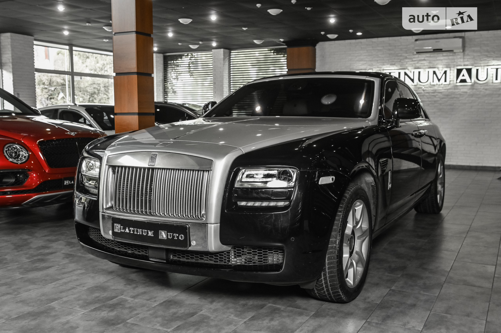 2011 Rolls-Royce Ghost - мініатюра 2
