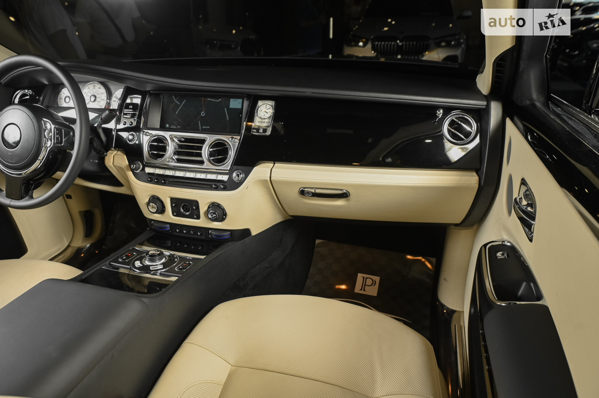 2011 Rolls-Royce Ghost - мініатюра 40