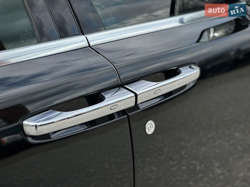 Седан Rolls-Royce Ghost 2013 в Киеве