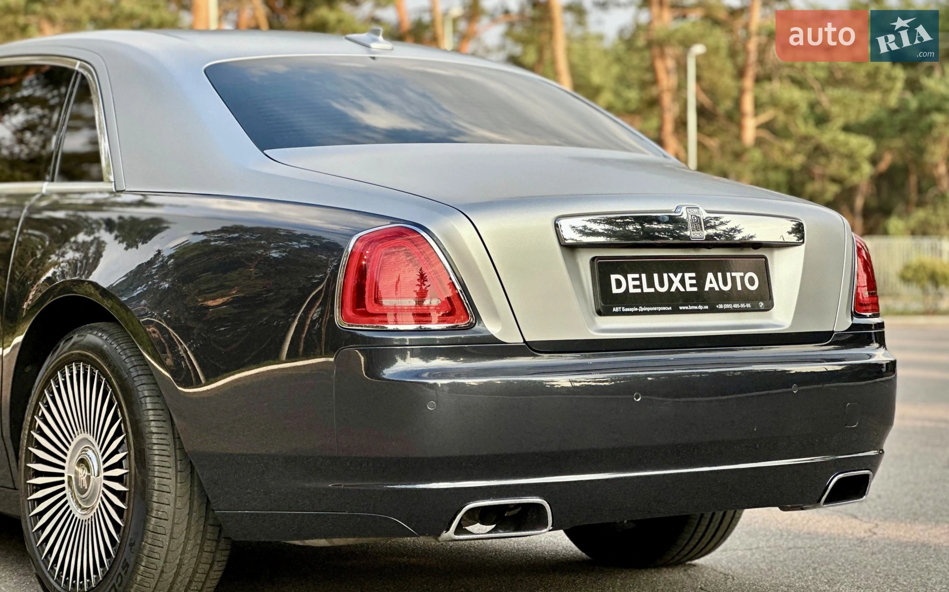 2011 Rolls-Royce Ghost - мініатюра 32