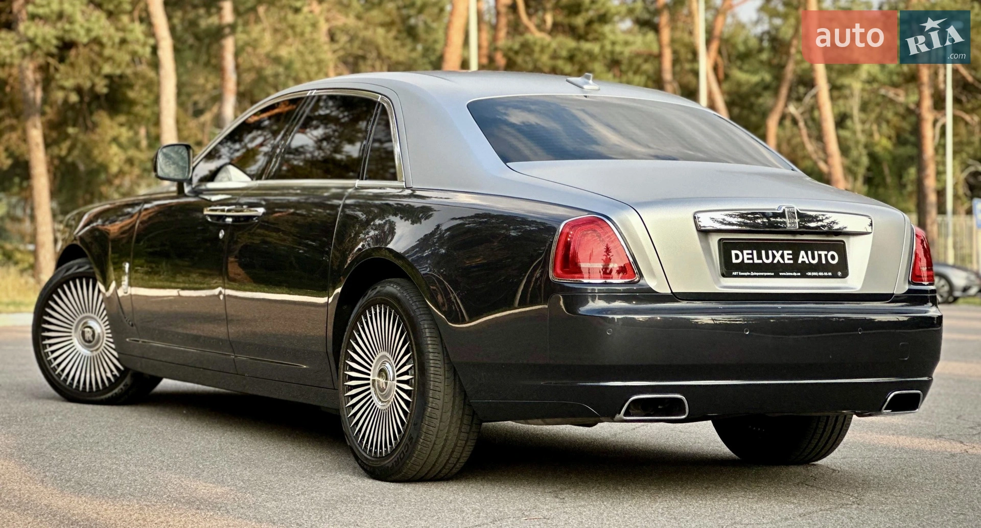 2011 Rolls-Royce Ghost - мініатюра 38