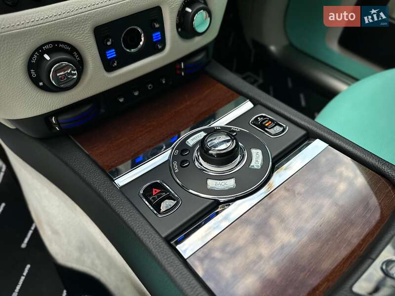 Седан Rolls-Royce Ghost 2011 в Києві