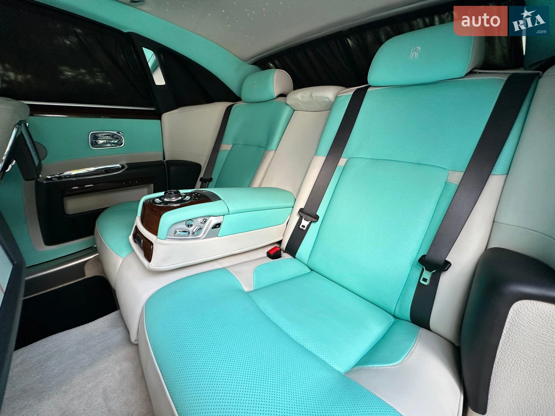 2011 Rolls-Royce Ghost - мініатюра 87