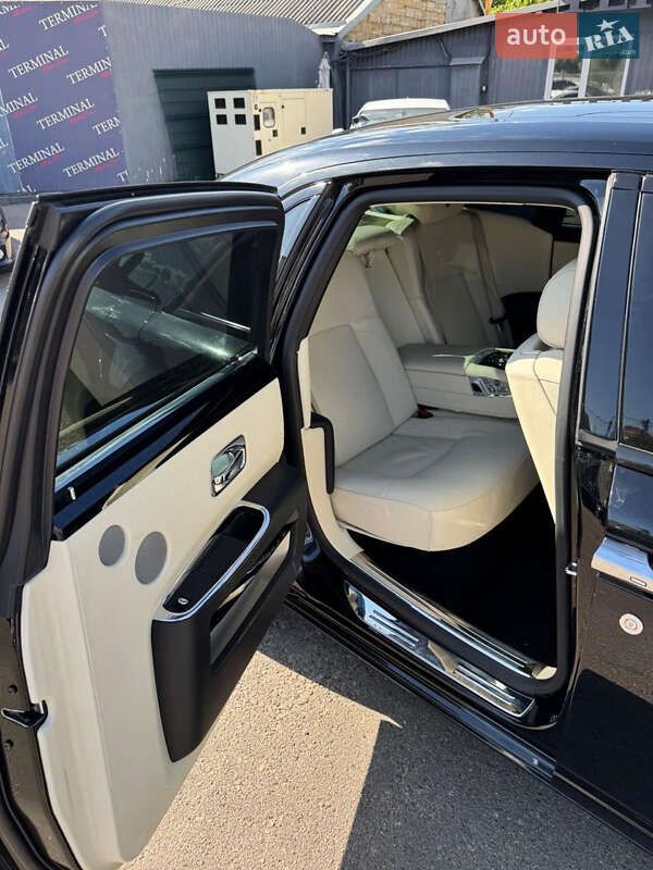 Седан Rolls-Royce Ghost 2011 в Одессе фото 14 Седан Rolls-Royce Ghost 2011 в Одессе