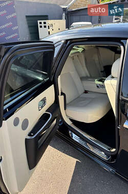 Седан Rolls-Royce Ghost 2011 в 