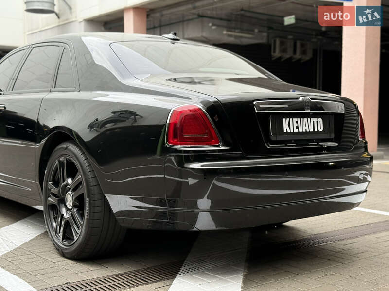 Седан Rolls-Royce Ghost 2015 в Киеве