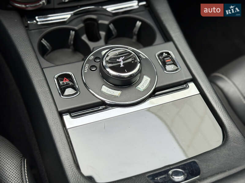Седан Rolls-Royce Ghost 2015 в Киеве