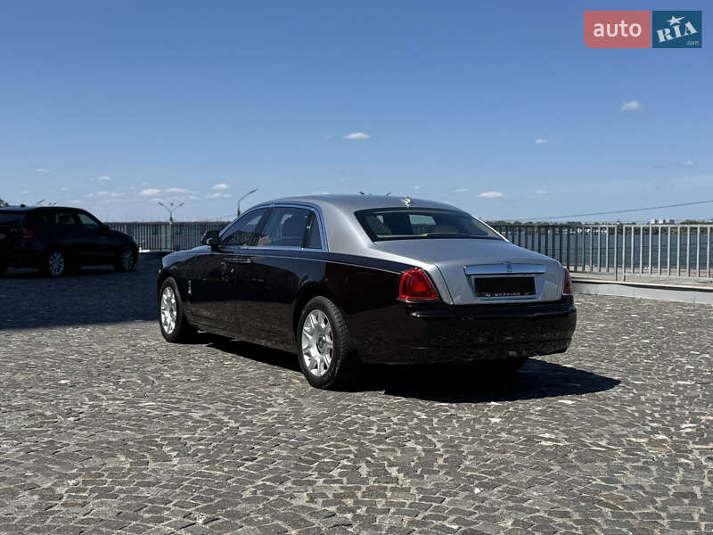 Седан Rolls-Royce Ghost 2013 в Днепре