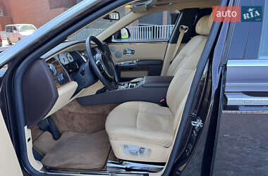 Седан Rolls-Royce Ghost 2013 в 