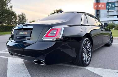 Седан Rolls-Royce Ghost 2021 в 