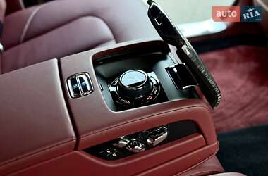 Седан Rolls-Royce Ghost 2021 в 