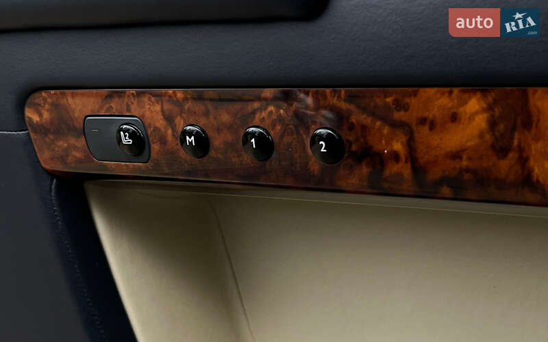 Седан Rolls-Royce Ghost 2012 в Львові фото 23 Седан Rolls-Royce Ghost 2012 в Львові
