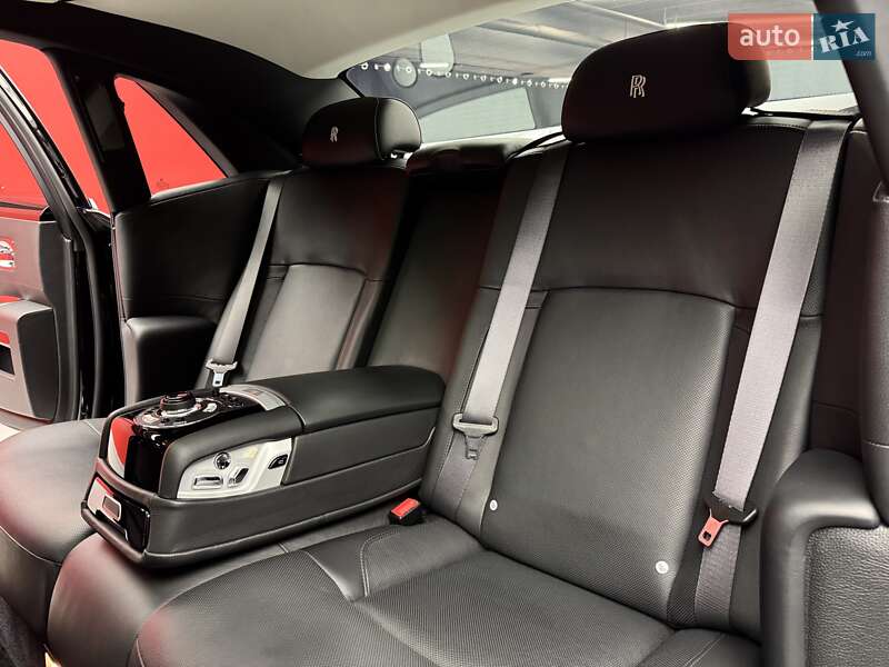 Седан Rolls-Royce Ghost 2010 в Киеве фото 41 Седан Rolls-Royce Ghost 2010 в Киеве