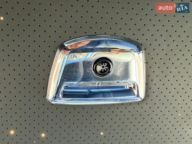 Седан Rolls-Royce Ghost 2018 в Києві