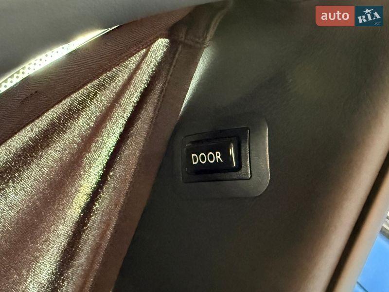 Седан Rolls-Royce Ghost 2018 в Києві