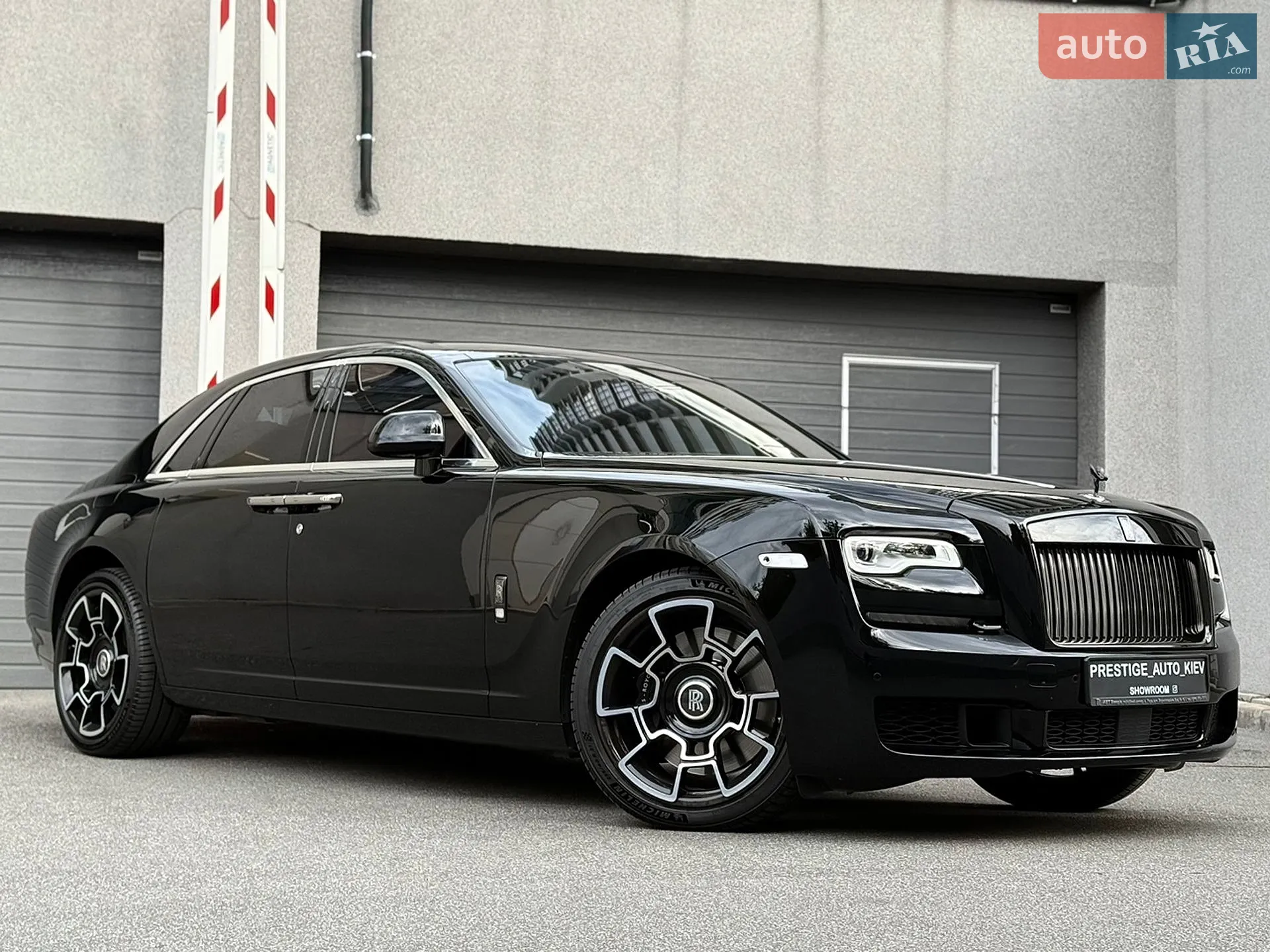 2018 Rolls-Royce Ghost - мініатюра 4