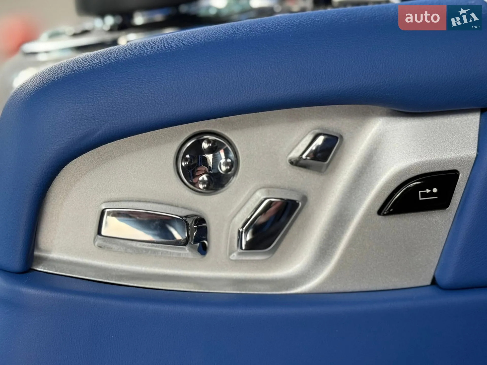 2018 Rolls-Royce Ghost - мініатюра 67