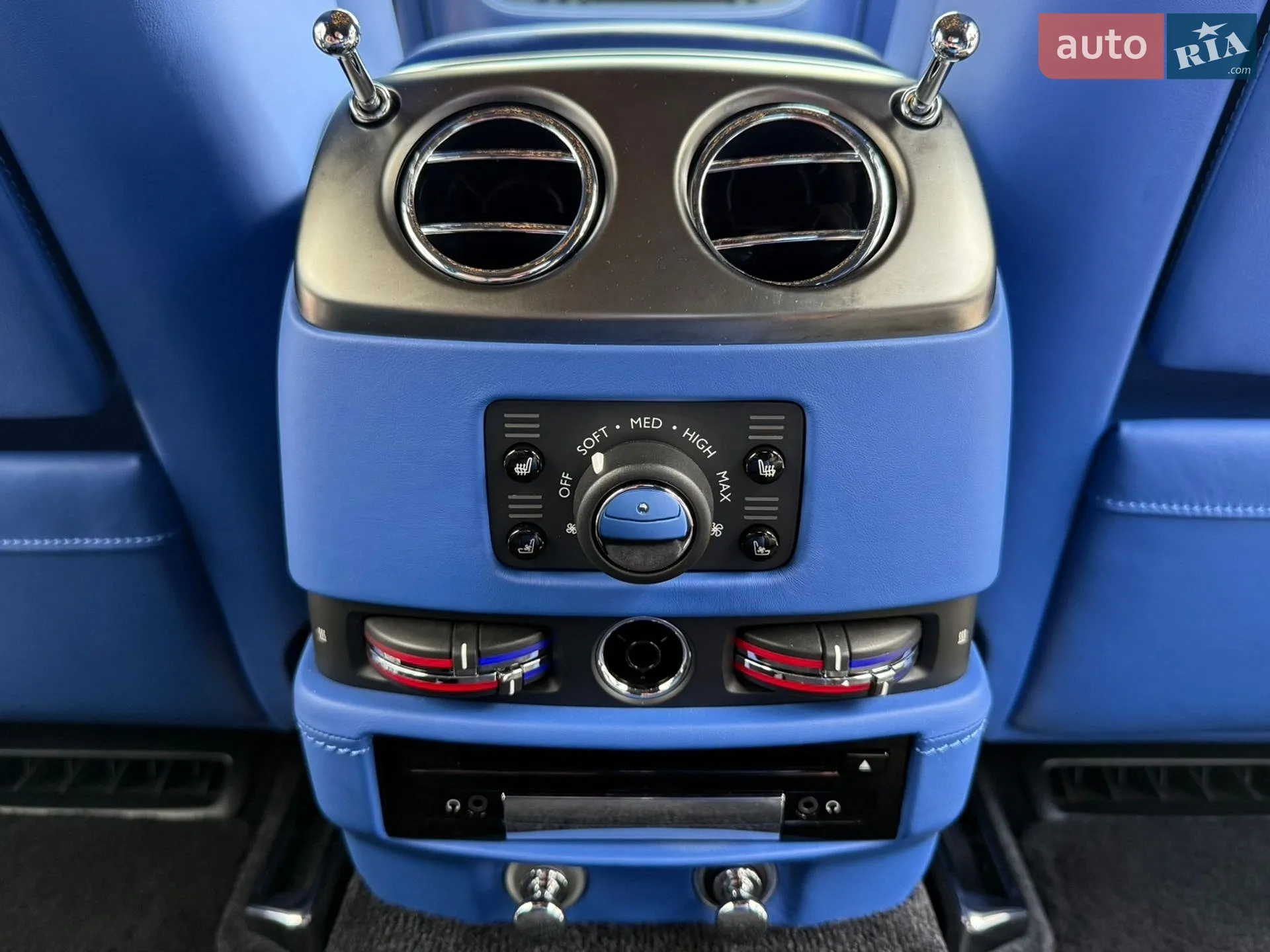 2018 Rolls-Royce Ghost - мініатюра 85