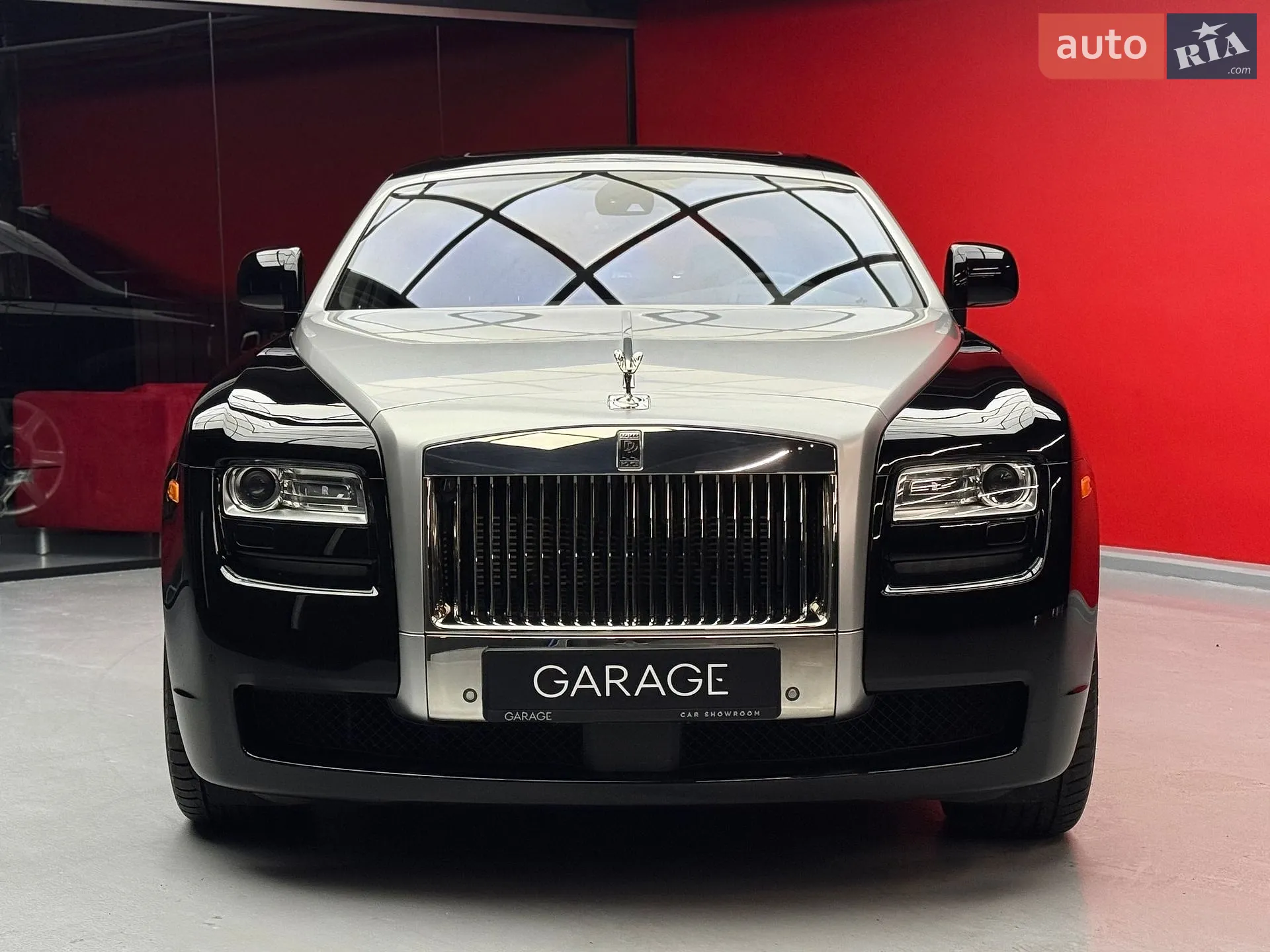 2010 Rolls-Royce Ghost - мініатюра 2