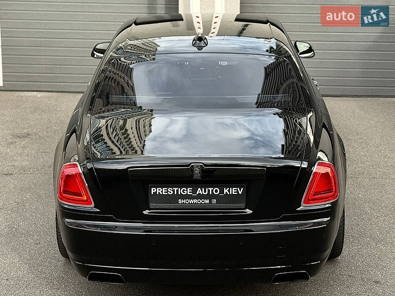 Седан Rolls-Royce Ghost 2018 в Киеве