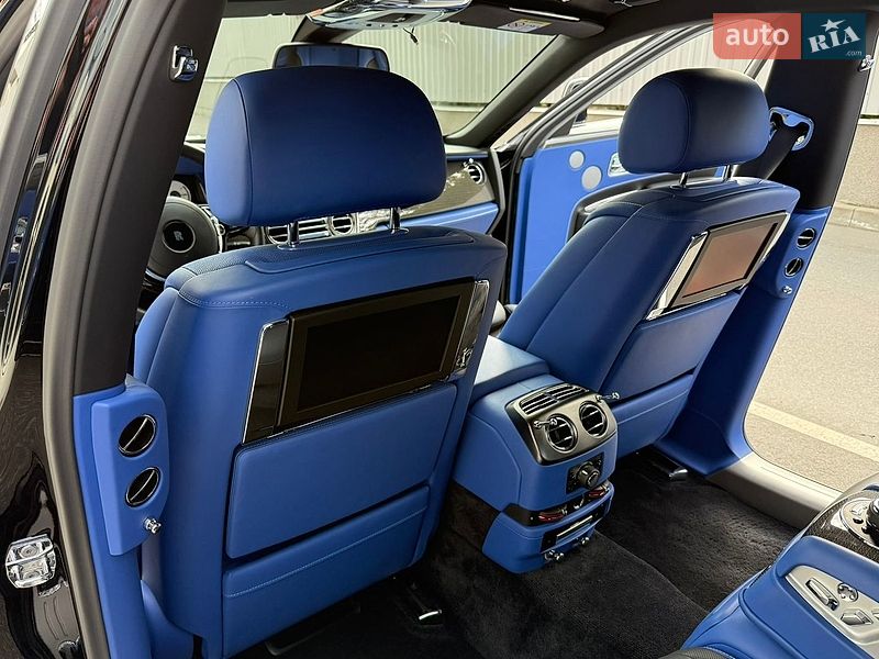 Седан Rolls-Royce Ghost 2018 в Киеве
